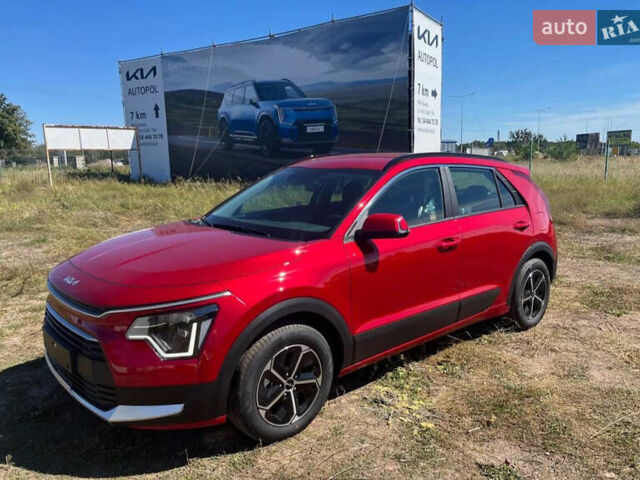 Червоний Кіа Niro, об'ємом двигуна 1.58 л та пробігом 42 тис. км за 22000 $, фото 1 на Automoto.ua