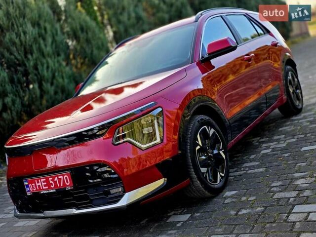 Красный Киа Niro, объемом двигателя 0 л и пробегом 19 тыс. км за 27900 $, фото 12 на Automoto.ua