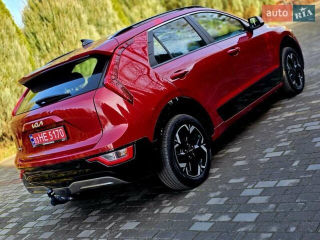 Красный Киа Niro, объемом двигателя 0 л и пробегом 19 тыс. км за 27900 $, фото 6 на Automoto.ua