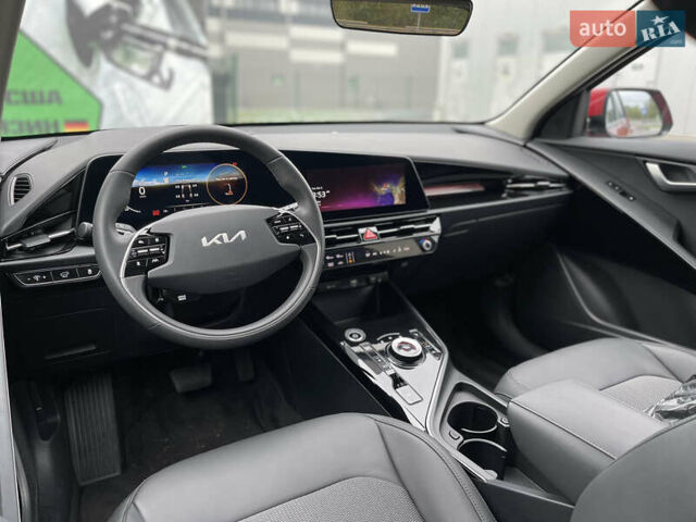 Красный Киа Niro, объемом двигателя 0 л и пробегом 1 тыс. км за 24300 $, фото 7 на Automoto.ua
