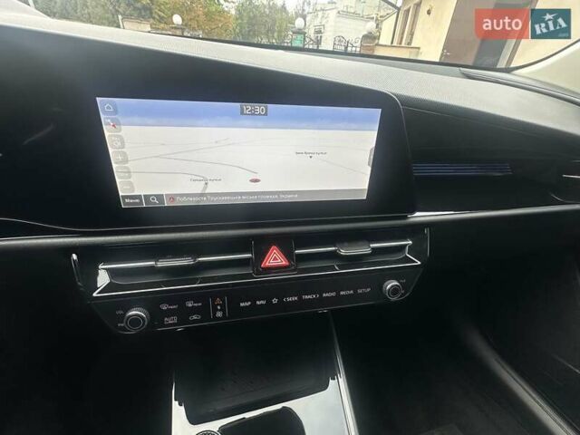Красный Киа Niro, объемом двигателя 0 л и пробегом 14 тыс. км за 24300 $, фото 24 на Automoto.ua