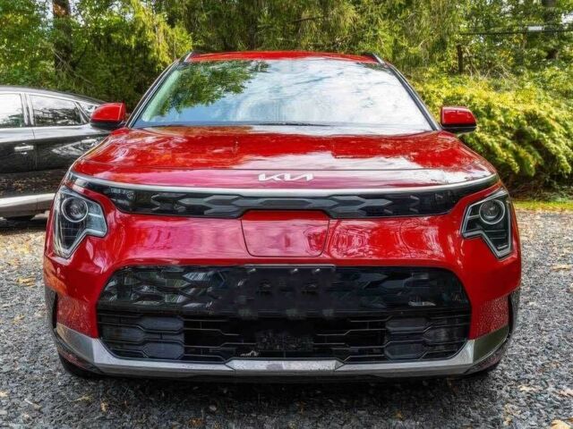 Красный Киа Niro, объемом двигателя 0 л и пробегом 27 тыс. км за 19000 $, фото 1 на Automoto.ua