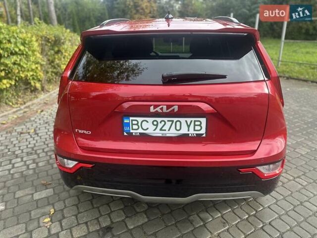 Красный Киа Niro, объемом двигателя 0 л и пробегом 14 тыс. км за 24300 $, фото 7 на Automoto.ua