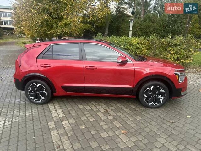 Красный Киа Niro, объемом двигателя 0 л и пробегом 14 тыс. км за 24300 $, фото 5 на Automoto.ua