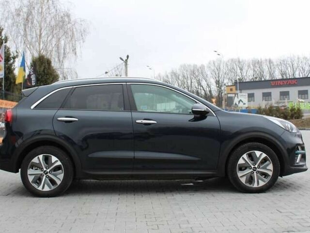 Кіа Niro, об'ємом двигуна 0 л та пробігом 173 тис. км за 25200 $, фото 5 на Automoto.ua