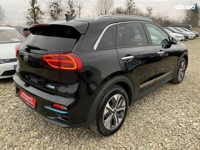 Кіа Niro, об'ємом двигуна 4.25 л та пробігом 85 тис. км за 20300 $, фото 20 на Automoto.ua