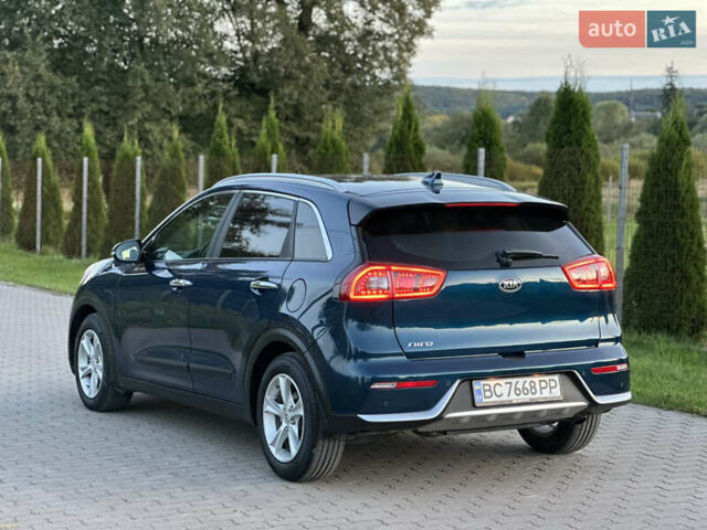 Киа Niro, объемом двигателя 1.58 л и пробегом 135 тыс. км за 17000 $, фото 3 на Automoto.ua