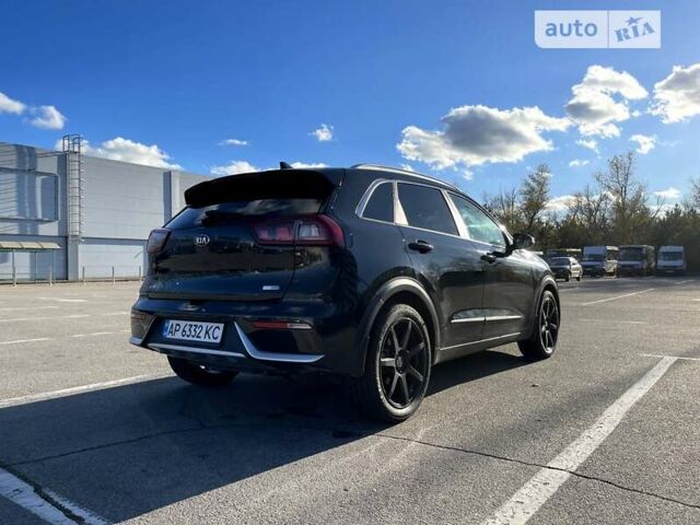 Кіа Niro, об'ємом двигуна 1.58 л та пробігом 120 тис. км за 16500 $, фото 4 на Automoto.ua