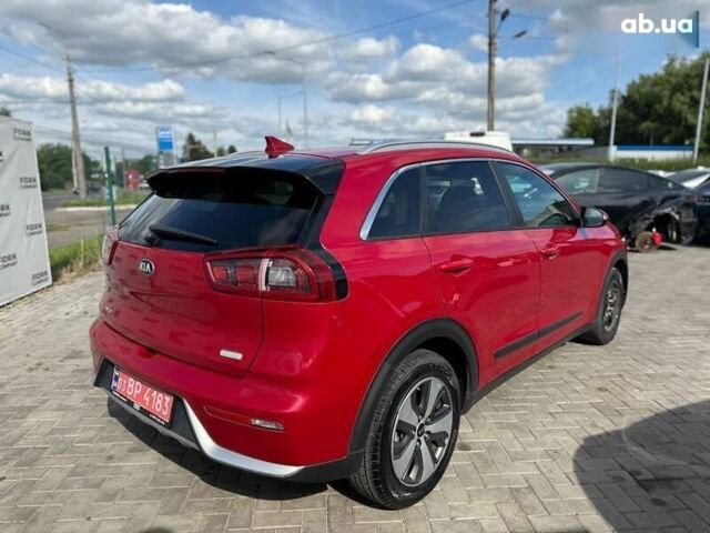 Киа Niro, объемом двигателя 0 л и пробегом 174 тыс. км за 10100 $, фото 3 на Automoto.ua