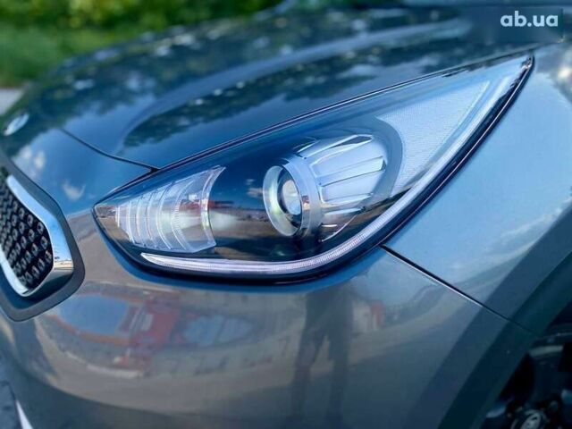 Кіа Niro, об'ємом двигуна 0 л та пробігом 139 тис. км за 15990 $, фото 2 на Automoto.ua