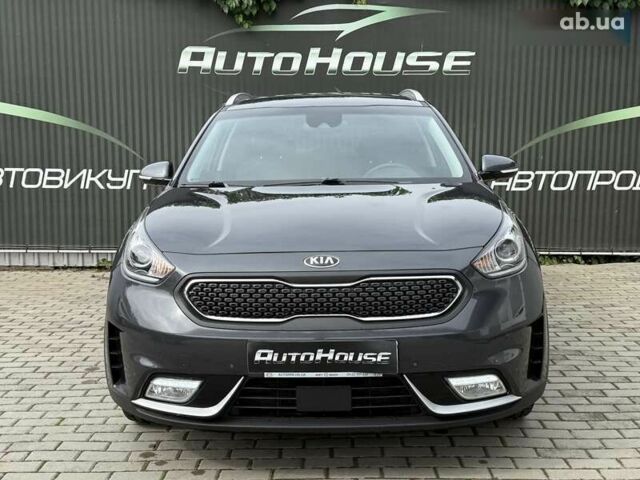 Киа Niro, объемом двигателя 0 л и пробегом 111 тыс. км за 18500 $, фото 2 на Automoto.ua