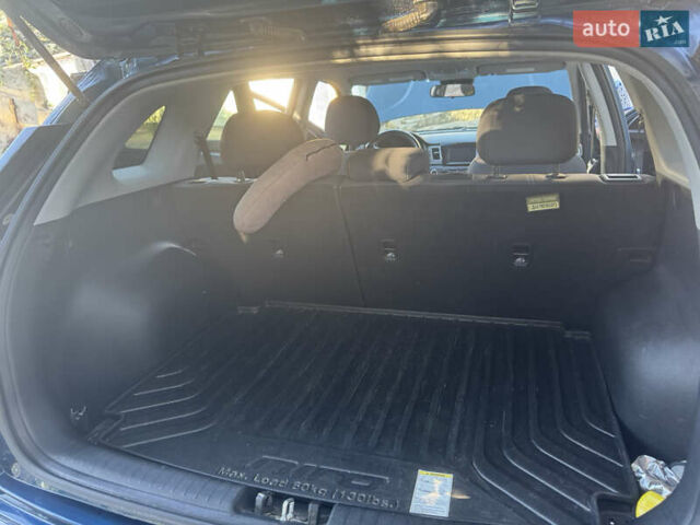 Кіа Niro 2017 у Миколаєві на Automoto.ua Кіа Niro, об'ємом двигуна 1.6 л та пробігом 164 тис. км за 15000 $, фото 9 на Automoto.ua