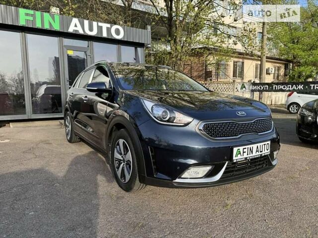 Кіа Niro, об'ємом двигуна 1.6 л та пробігом 112 тис. км за 16500 $, фото 2 на Automoto.ua