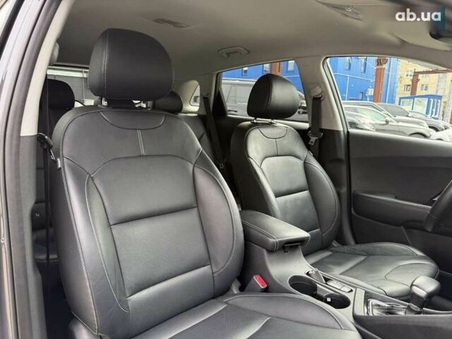 Киа Niro, объемом двигателя 0 л и пробегом 111 тыс. км за 18500 $, фото 27 на Automoto.ua