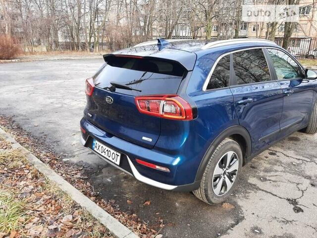 Кіа Niro, об'ємом двигуна 1.58 л та пробігом 69 тис. км за 17700 $, фото 5 на Automoto.ua