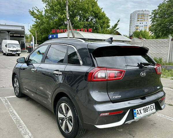 Кіа Niro, об'ємом двигуна 1.58 л та пробігом 46 тис. км за 19200 $, фото 3 на Automoto.ua