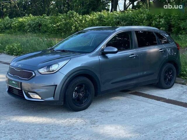 Кіа Niro, об'ємом двигуна 0 л та пробігом 139 тис. км за 15990 $, фото 7 на Automoto.ua