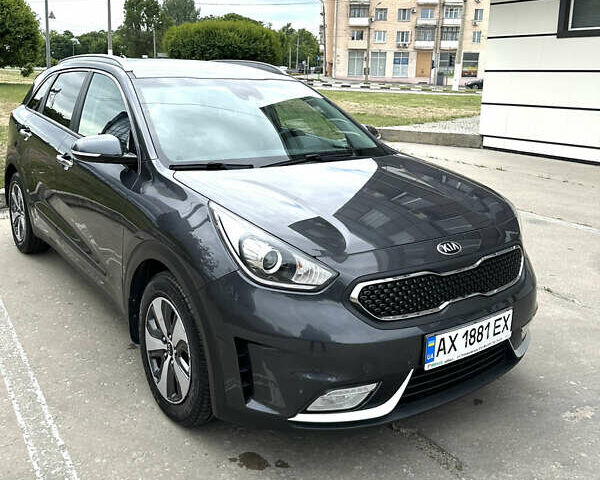 Киа Niro, объемом двигателя 1.58 л и пробегом 46 тыс. км за 19200 $, фото 1 на Automoto.ua