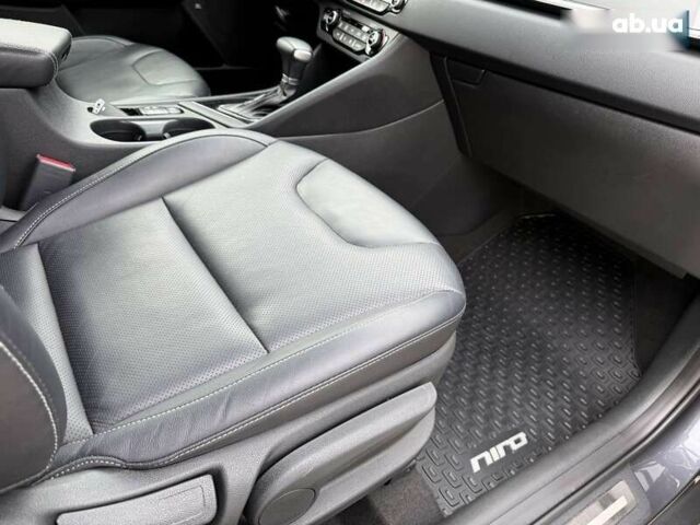 Киа Niro, объемом двигателя 0 л и пробегом 111 тыс. км за 18500 $, фото 26 на Automoto.ua