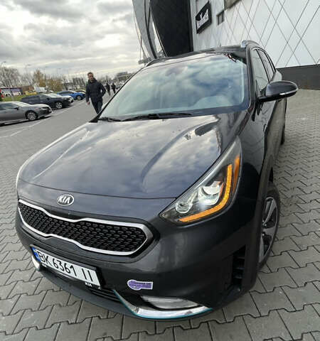 Киа Niro, объемом двигателя 1.58 л и пробегом 70 тыс. км за 19500 $, фото 19 на Automoto.ua