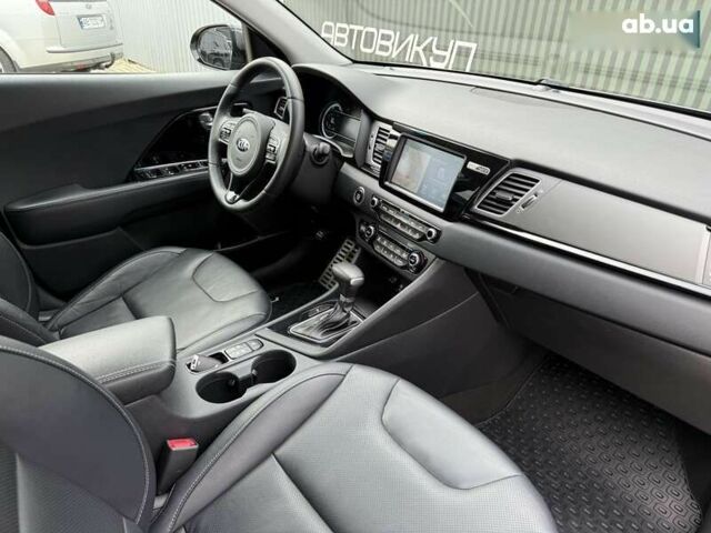 Киа Niro, объемом двигателя 0 л и пробегом 111 тыс. км за 18500 $, фото 25 на Automoto.ua