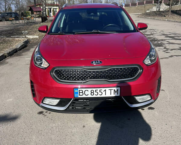 Киа Niro, объемом двигателя 1.58 л и пробегом 81 тыс. км за 15000 $, фото 5 на Automoto.ua