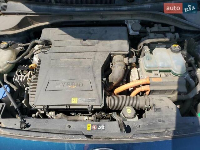 Кіа Niro 2017 у Рівному на Automoto.ua Кіа Niro, об'ємом двигуна 1.6 л та пробігом 170 тис. км за 2100 $, фото 10 на Automoto.ua