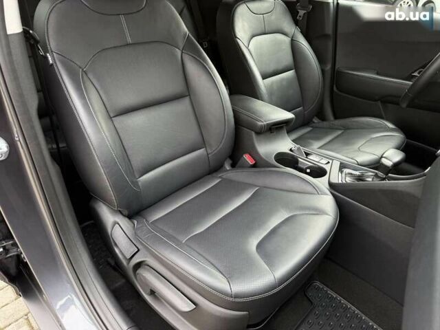 Киа Niro, объемом двигателя 0 л и пробегом 111 тыс. км за 18500 $, фото 28 на Automoto.ua