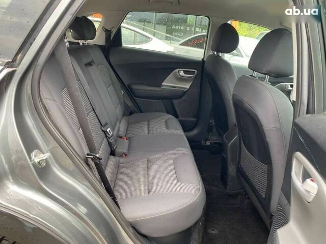 Кіа Niro, об'ємом двигуна 0 л та пробігом 208 тис. км за 15300 $, фото 20 на Automoto.ua