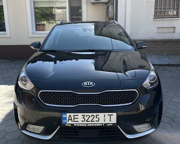 Кіа Niro, об'ємом двигуна 1.58 л та пробігом 180 тис. км за 16000 $, фото 19 на Automoto.ua