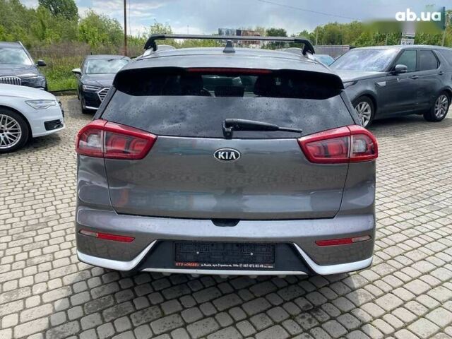 Кіа Niro, об'ємом двигуна 0 л та пробігом 208 тис. км за 15300 $, фото 4 на Automoto.ua