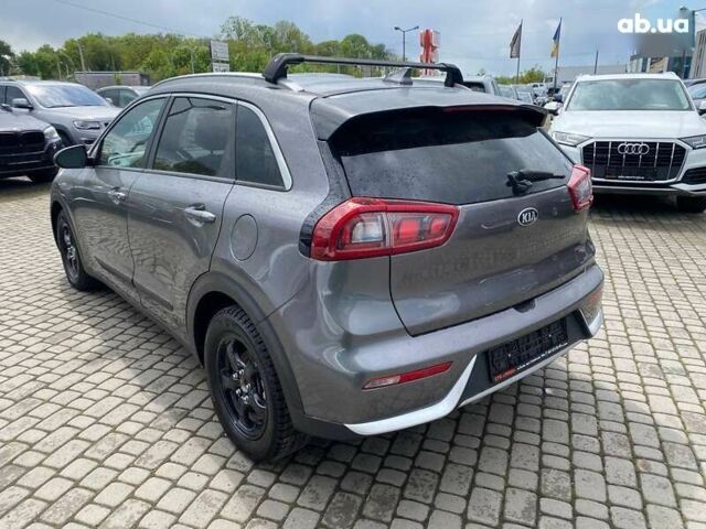 Кіа Niro, об'ємом двигуна 0 л та пробігом 208 тис. км за 15300 $, фото 3 на Automoto.ua
