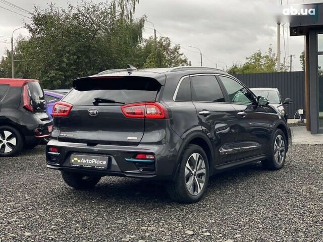 Киа Niro, объемом двигателя 0 л и пробегом 154 тыс. км за 18300 $, фото 6 на Automoto.ua