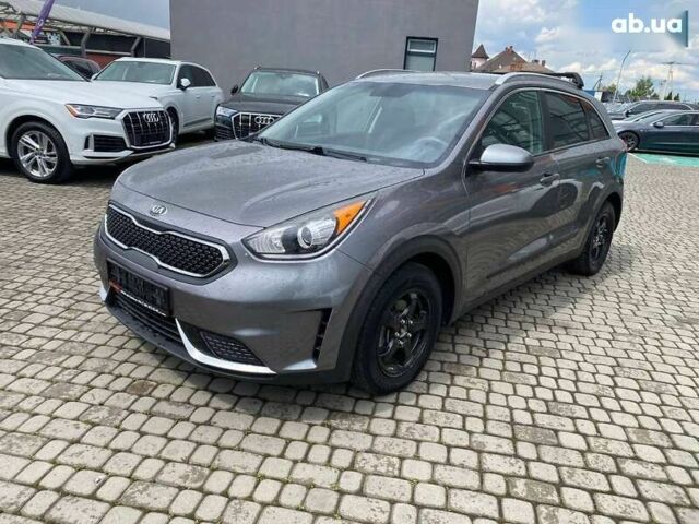 Кіа Niro, об'ємом двигуна 0 л та пробігом 208 тис. км за 15300 $, фото 2 на Automoto.ua