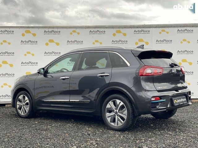 Киа Niro, объемом двигателя 0 л и пробегом 154 тыс. км за 18300 $, фото 29 на Automoto.ua