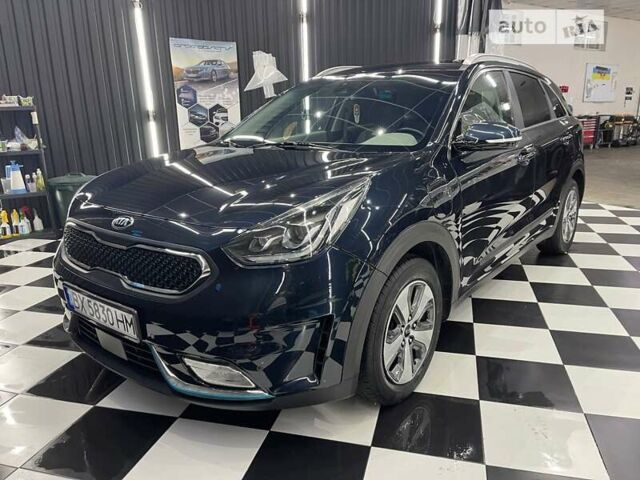 Кіа Niro, об'ємом двигуна 1.58 л та пробігом 125 тис. км за 23900 $, фото 2 на Automoto.ua