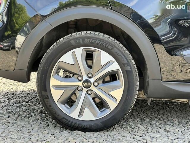 Кіа Niro, об'ємом двигуна 0 л та пробігом 112 тис. км за 17715 $, фото 20 на Automoto.ua