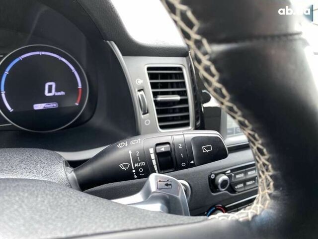 Киа Niro, объемом двигателя 0 л и пробегом 128 тыс. км за 17900 $, фото 25 на Automoto.ua