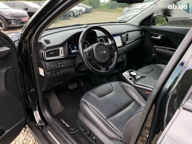 Киа Niro, объемом двигателя 0 л и пробегом 89 тыс. км за 19400 $, фото 21 на Automoto.ua