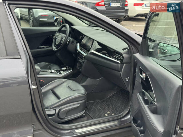Киа Niro, объемом двигателя 0 л и пробегом 162 тыс. км за 16700 $, фото 6 на Automoto.ua