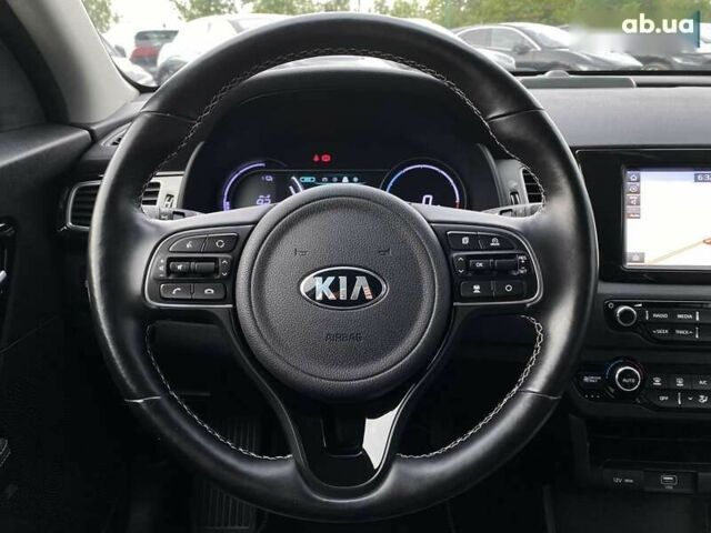Киа Niro, объемом двигателя 0 л и пробегом 89 тыс. км за 19400 $, фото 27 на Automoto.ua