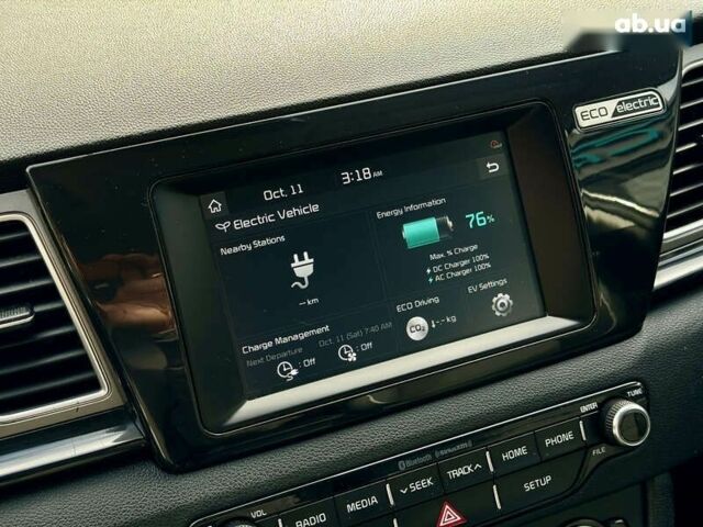 Киа Niro, объемом двигателя 0 л и пробегом 146 тыс. км за 14500 $, фото 25 на Automoto.ua