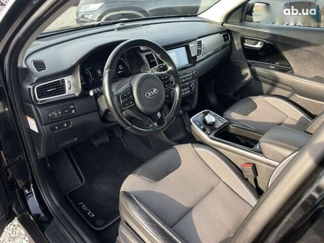 Киа Niro, объемом двигателя 0 л и пробегом 108 тыс. км за 16900 $, фото 19 на Automoto.ua