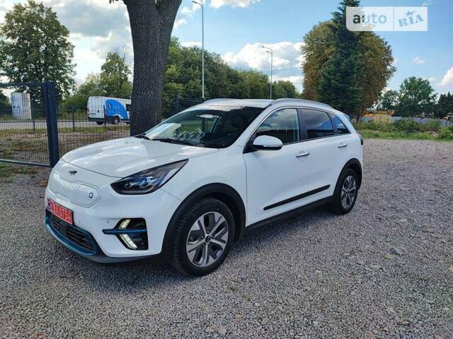 Кіа Niro, об'ємом двигуна 0 л та пробігом 56 тис. км за 26799 $, фото 1 на Automoto.ua