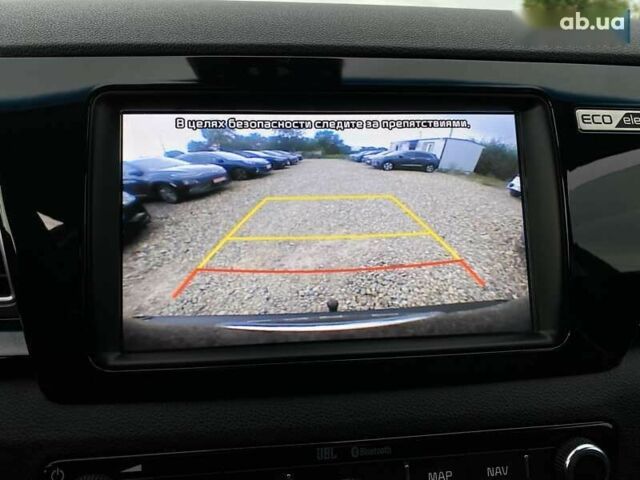 Кіа Niro, об'ємом двигуна 0 л та пробігом 89 тис. км за 19400 $, фото 8 на Automoto.ua