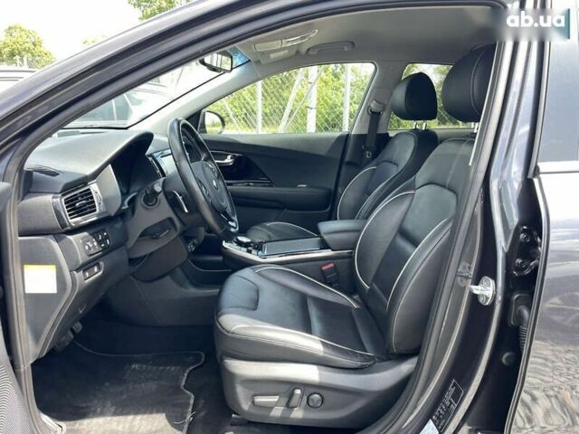 Киа Niro, объемом двигателя 0 л и пробегом 122 тыс. км за 18200 $, фото 27 на Automoto.ua