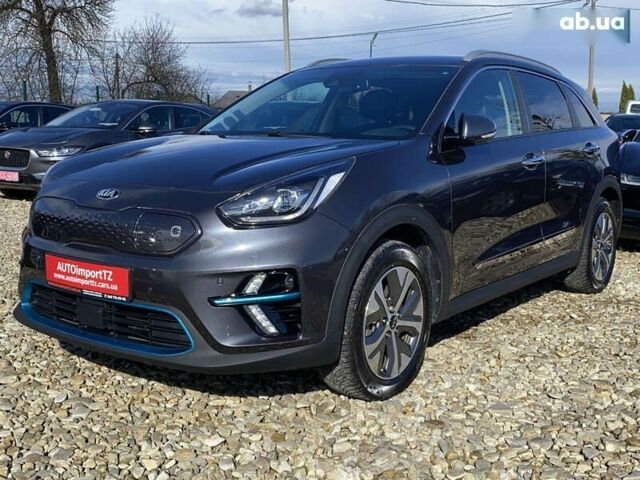 Киа Niro, объемом двигателя 0 л и пробегом 79 тыс. км за 18200 $, фото 10 на Automoto.ua