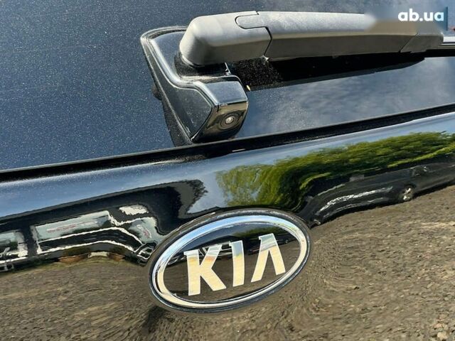 Киа Niro, объемом двигателя 0 л и пробегом 112 тыс. км за 17715 $, фото 17 на Automoto.ua