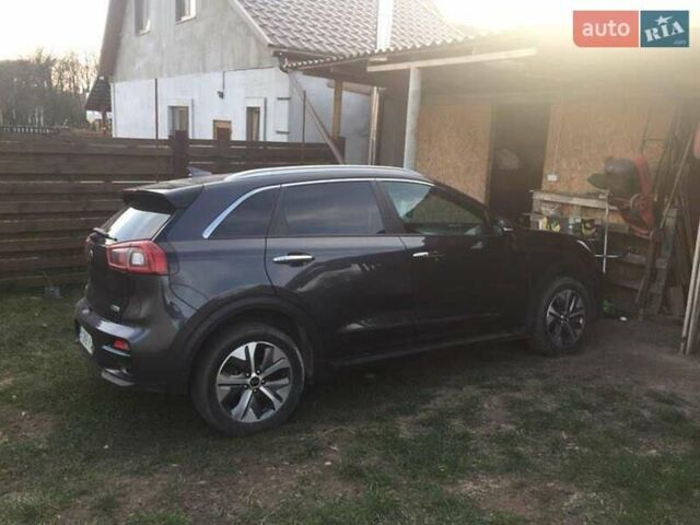 Кіа Niro, об'ємом двигуна 0 л та пробігом 170 тис. км за 18000 $, фото 1 на Automoto.ua