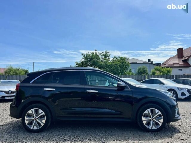 Киа Niro, объемом двигателя 0 л и пробегом 112 тыс. км за 17715 $, фото 8 на Automoto.ua